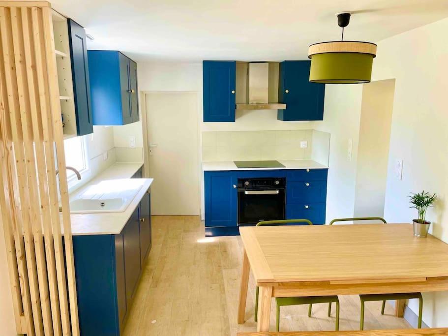 Petite Maison Avec Jardin Au Calme 플로이락 외부 사진