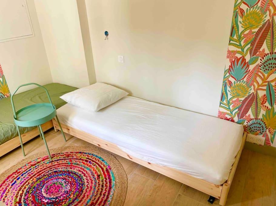 Petite Maison Avec Jardin Au Calme 플로이락 외부 사진